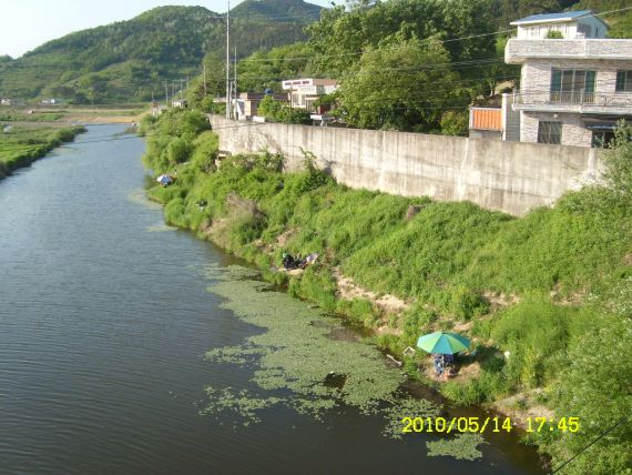 오서교 아랫쪽에 내분이 자리하고 있네요.....